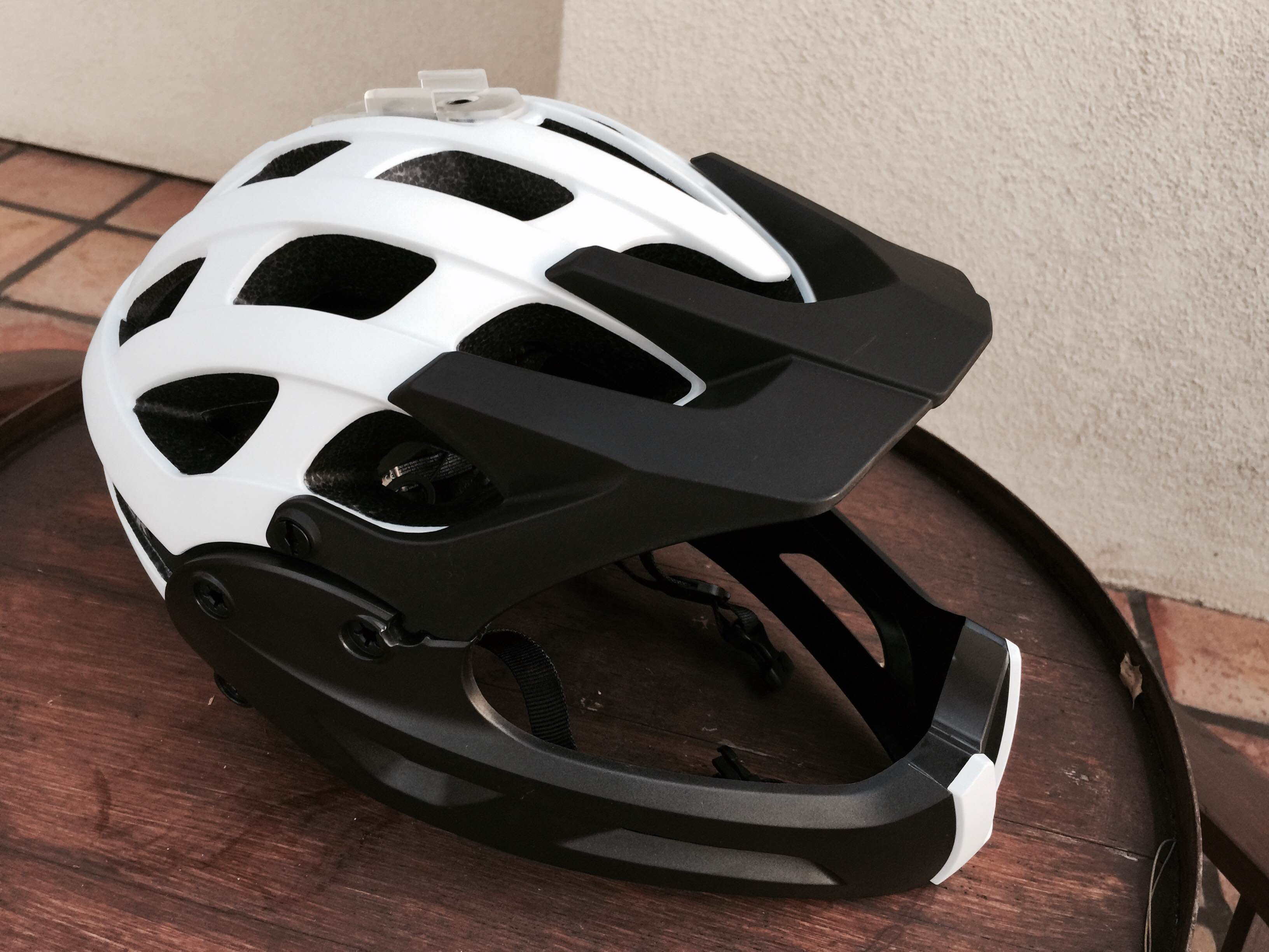 Lazer revolution chin guard sale